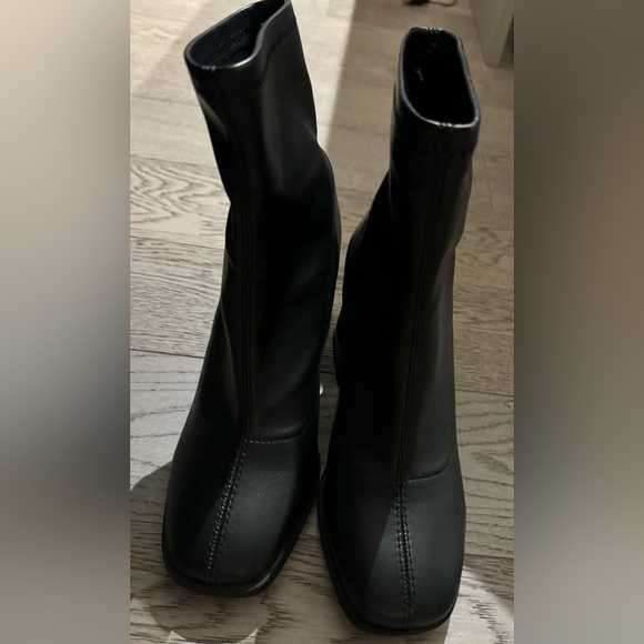 Joe fresh vegan leather boots - Picture 2 of 5